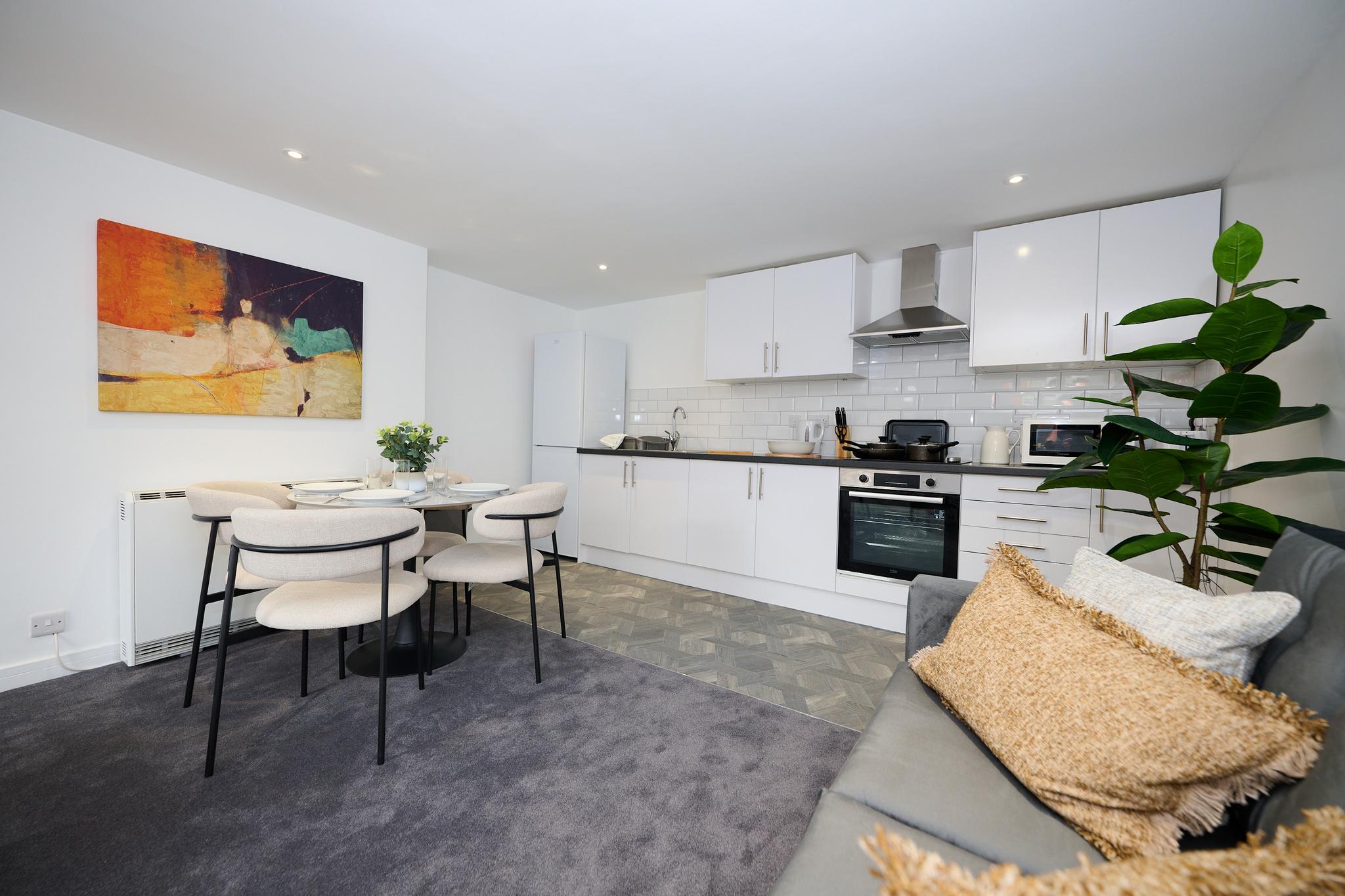 1C Lime Street Apartment1